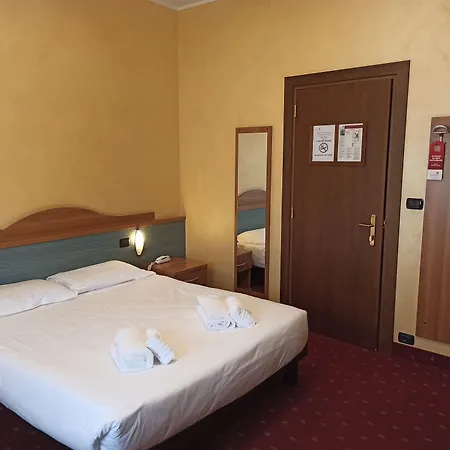 Hotel Gardenia 3*