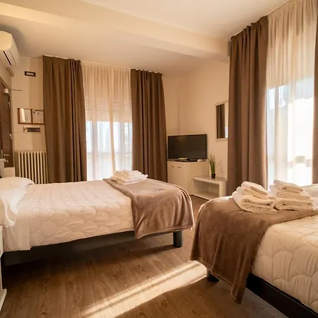 Gardenia Hotel