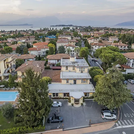 Ξενοδοχείο Gardenia Σιρμιόνε